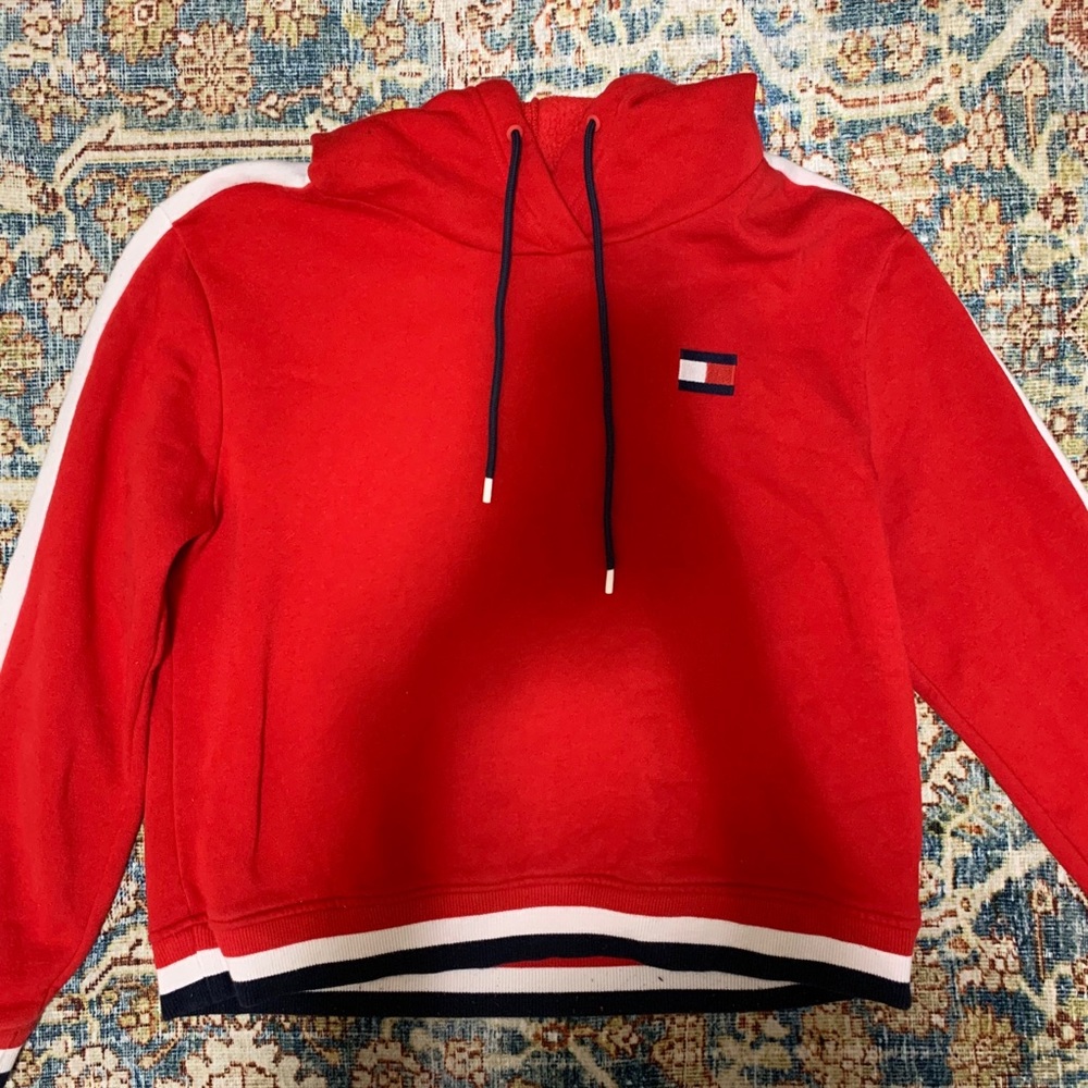 Tommy Hilfiger Cropped Hoodie